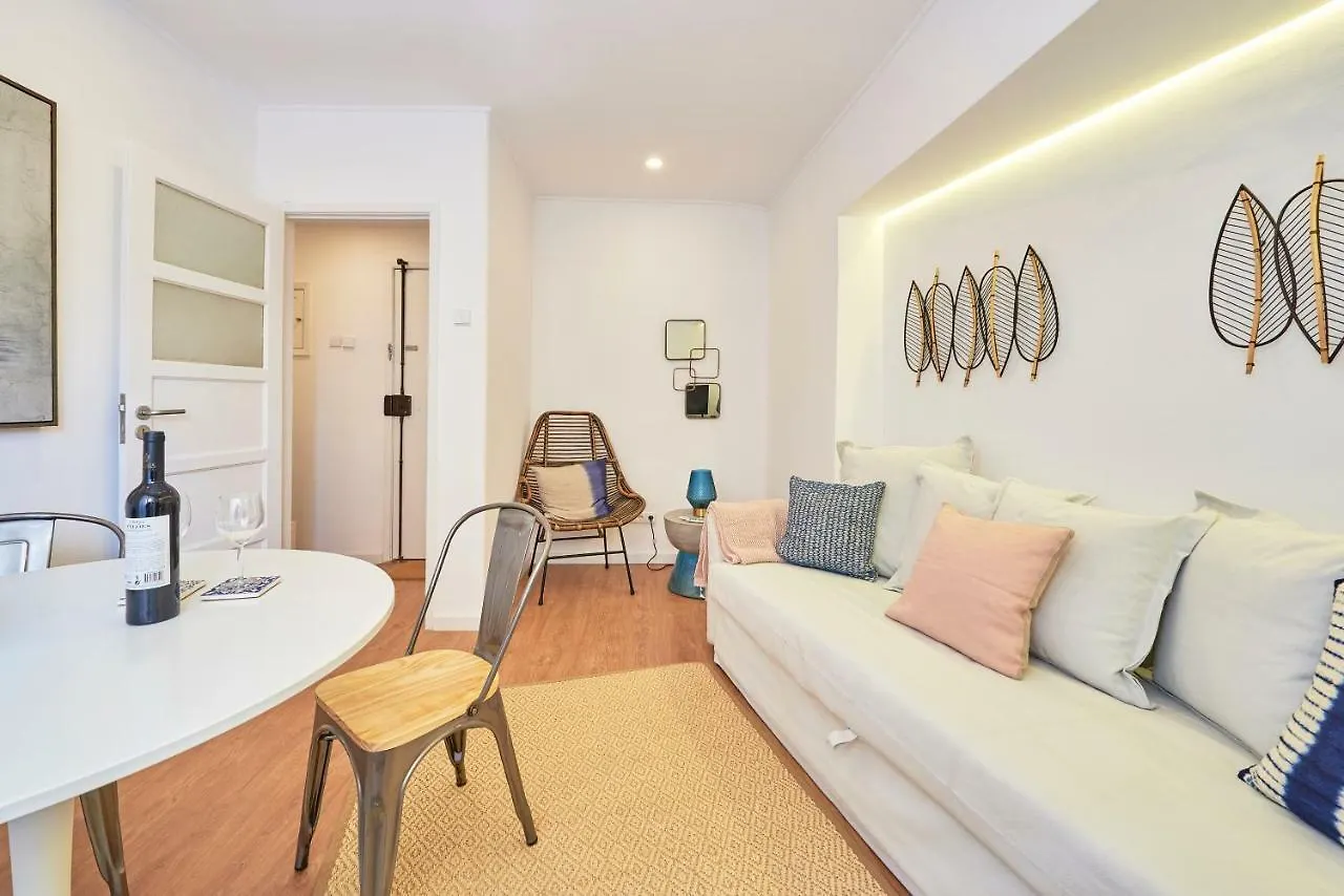 Belem Light Filled Apartment, By Timecooler Lisbon Apartment